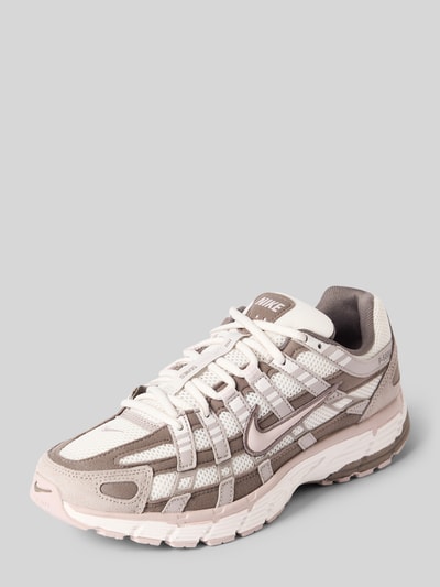 Nike Sneaker mit Logo-Stitching Modell 'P-6000' Hellgrau 1