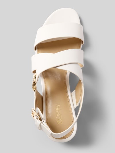 Produktfoto, Sandalette aus Leder mit Blockabsatz von MICHAEL Michael Kors, naturalna skóra, zaokrąglony czubek, pasek z sprzączką, aplikacja z logo, obcas słupek, wysokość obcasa w rozmiarze 40: 6 cm, kolor biały, prosty design, gładka tekstura