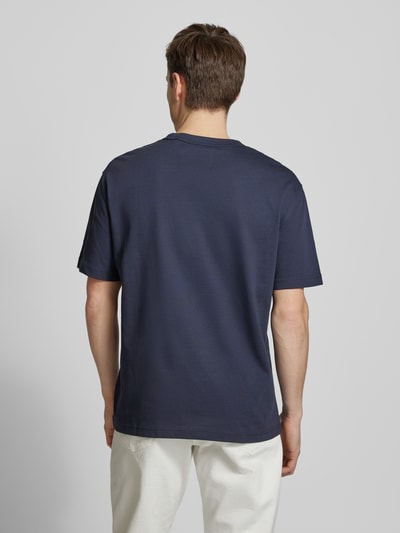 Gant T-Shirt mit Label-Print Marine 5