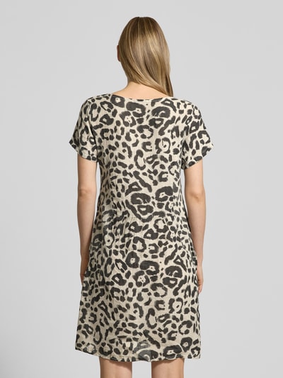 ZABAIONE Knielanges Kleid aus Leinen-Mix mit Baumwoll-Anteil Modell 'Ro44saa' Beige 5