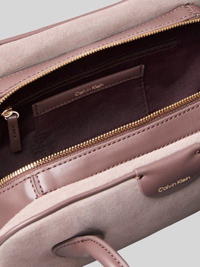 CK Calvin Klein Torebka do ręki z detal z logo Szarobrązowy 3