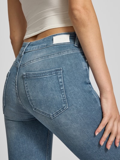 Only Jeansy o kroju skinny fit z mieszanki bawełny model ‘BLUSH’ Jasnoniebieski 3