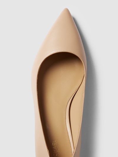 MICHAEL Michael Kors Pumps met labeldetail, model 'ALINA FLEX KITTEN PUMP' Beige - 4