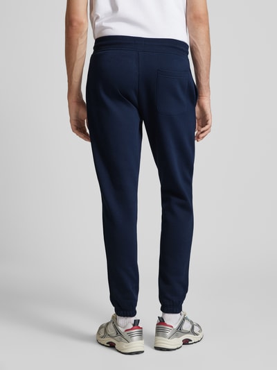 Tommy Jeans Slim Fit Sweatpants mit angedeutetem Eingriff Marine 5