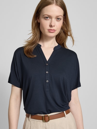 Marc O'Polo Comfort Fit T-Shirt mit V-Ausschnitt Marine 3