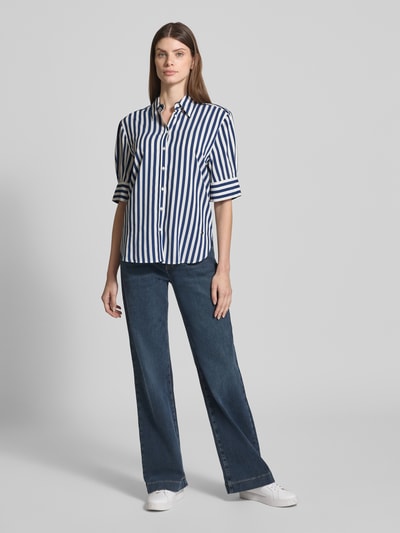 Brax Relaxed fit overhemdblouse van viscosemix met 1/2-mouwen, model 'Vic' Marineblauw - 1