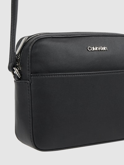 CK Calvin Klein Camera Bag in Leder-Optik  Black 5