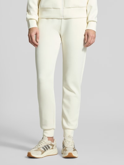GUESS Activewear Spodnie dresowe z detalem z logo Złamany biały 4