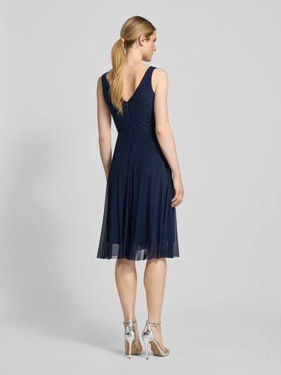 TROYDEN COLLECTION Cocktailkleid mit V-Ausschnitt Dunkelblau 5