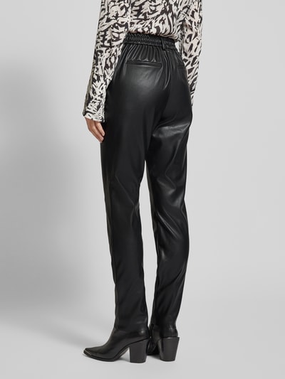 Vila Broek in leerlook, model 'DAGMAR' Zwart - 5