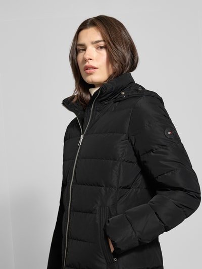 Tommy Hilfiger Slim Fit Daunenmantel mit abnehmbarem Kunstpelzbesatz BLACK 3