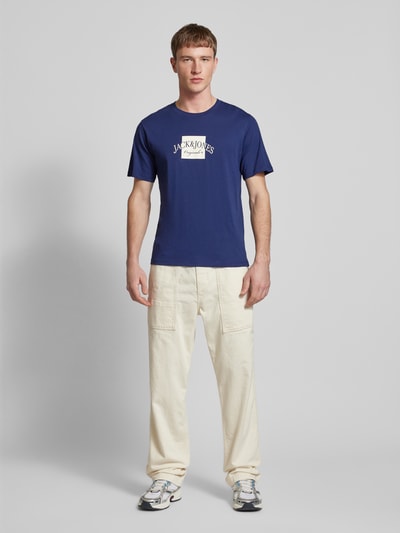 Jack & Jones T-shirt z nadrukiem z logo model ‘BOSTON’ Ciemnoniebieski 1