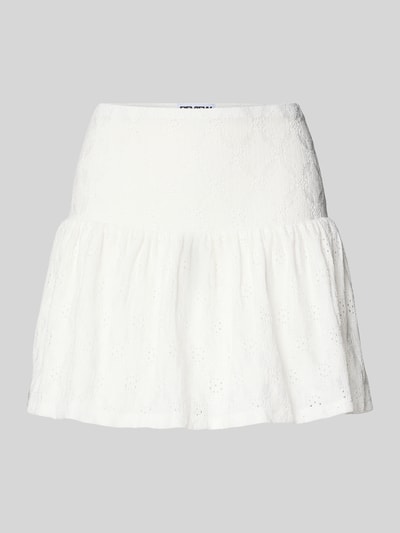 Produktfoto, Kurzer Rock mit Schößchendetail und Lochstickerei von REVIEW, weiß, A-Linie, Material-Mix mit Stretch, florale Textur, Minirock.
