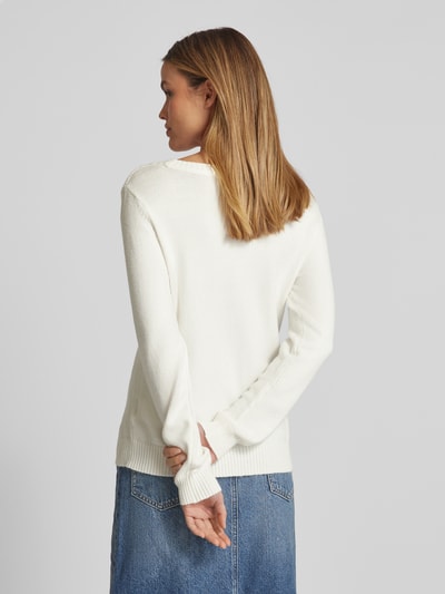 Vila Sweter z dzianiny z okrągłym dekoltem model ‘Viril’ Złamany biały 5