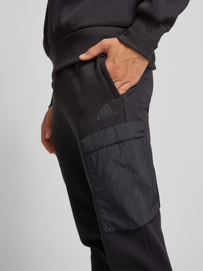 ADIDAS SPORTSWEAR Slim fit sweatpants met cargozakken Zwart - 3