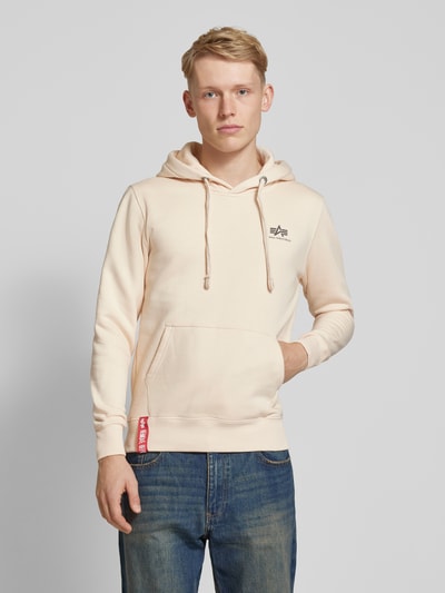 Alpha Industries Hoodie mit Label-Print Offwhite 4