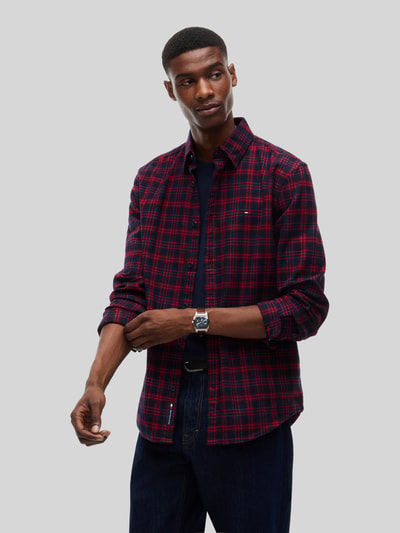 Tommy Jeans Regular Fit Freizeithemd aus Baumwolle mit Karomuster Dunkelrot 4