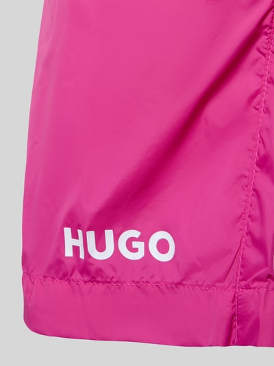 Produktfoto, spodenki kąpielowe Badeshorts mit Label-Print Modell 'HAITI' od HUGO, efekt: jednolity kolor, nadruk z logo, gładka tekstura