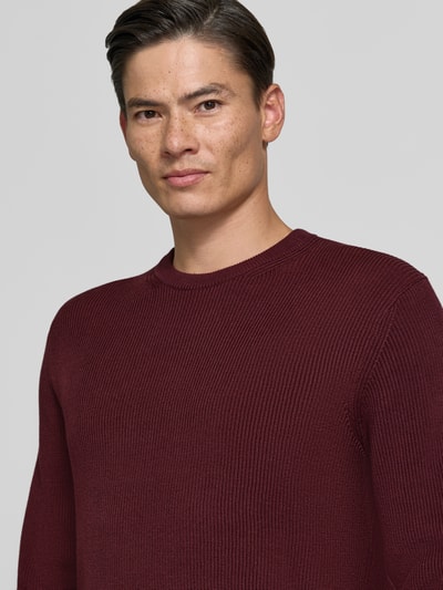 MCNEAL Regular Fit Strickpullover aus Baumwoll-Mix Dunkelrot 3