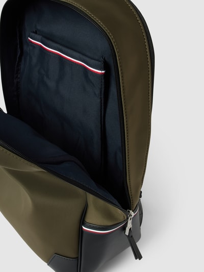 Tommy Hilfiger Rucksack mit Label-Applikation Oliv 5