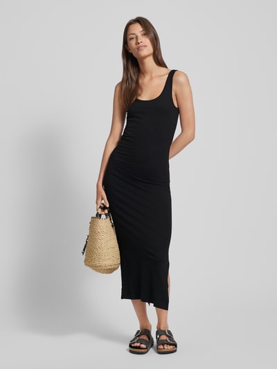 Vero Moda Długa sukienka w jednolitym kolorze model ‘MAXI MY SOFT’ Czarny 1