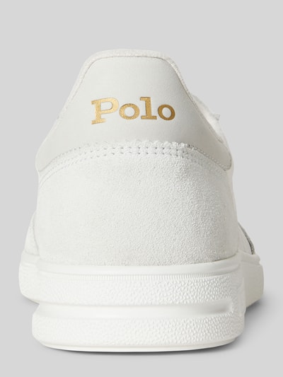 Produktfoto, Low Top Sneaker aus echtem Leder von Polo Ralph Lauren in Weiß, unifarben, Label-Prägung, glattes und Veloursleder, profilierte Sohle.