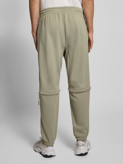 adidas Sportswear Relaxed Fit Sweatpants mit Logo-Print Schilf 5