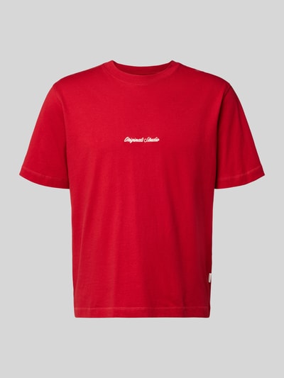 Produktfoto, T-Shirt mit Label-Stitching Modell 'NORREBRO' von Jack & Jones in Rot, reine Baumwolle, Regular Fit, gerippter Rundhalsausschnitt