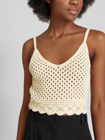 Vero Moda Crop Top mit Lochmuster Modell 'KAILEY' Beige 3