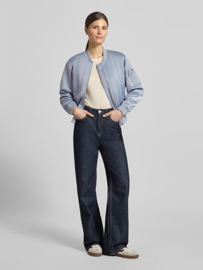 khujo Regular Fit Bomberjacke mit Stehkragen Modell 'Beth' Eisblau 1