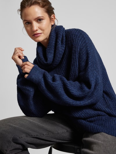 LeGer by Lena Gercke Oversized Strickpullover mit Rollkragen Modell 'Juna' Dunkelblau 3