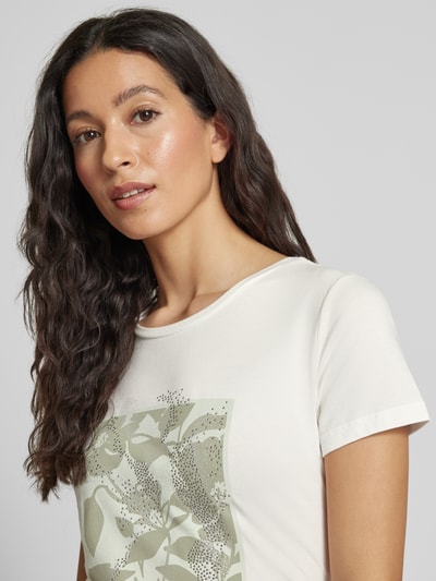 More & More T-shirt zdobiony kamieniami Złamany biały 3