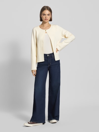 Gina Tricot Kardigan z mieszanki wiskozy z zapięciem na guzik Złamany biały 1