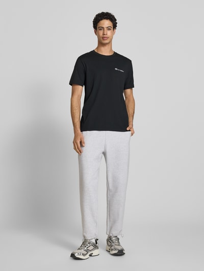 Champion T-Shirt mit Label-Stitchings und Rundhalsausschnitt Black 1