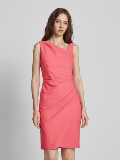 Vera Mont Knielanges Cocktailkleid mit asymmetrischem Ausschnitt Lachs 4