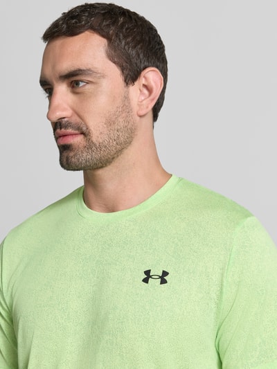 Under Armour Funktionsshirt im Allover-Look mit Logo Modell 'Pixelate' Neon Gruen 3