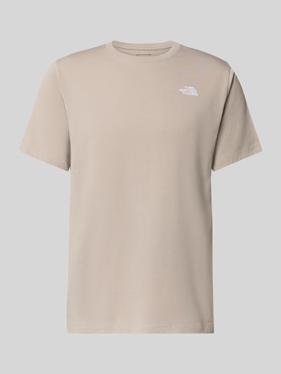 Produktfoto, Regular Fit T-Shirt aus Baumwoll-Mix Modell 'EVOLUTION' von The North Face in Beige mit Rundhalsausschnitt und Label-Detail.