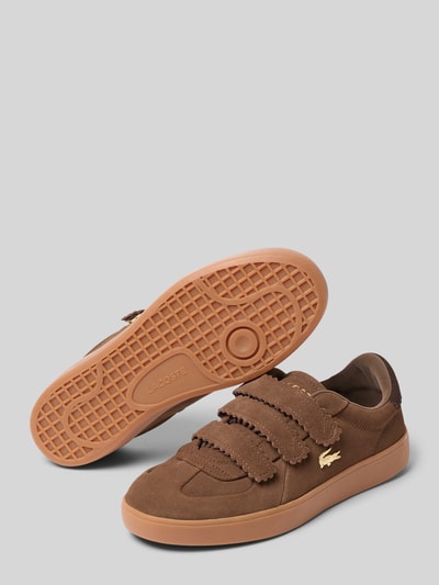 Produktfoto, Sneaker aus echtem Rindsleder von Lacoste in Braun mit Klettverschlüssen und Struktursohle, Damen Sneaker von Lacoste