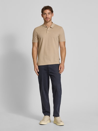 BOSS Koszulka polo o kroju regular fit z czystej bawełny model ‘PALLAS’ Piaskowy 1