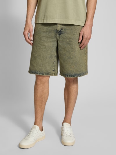 WOODBIRD Jeansshorts im Used-Look Modell 'Rami' Dunkelgruen 4