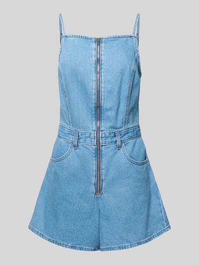 Produktfoto, Regular Fit Playsuit aus Denim von Levi's®, jasnoniebieski denim, kontrastowe szwy, szeroki dekolt, smock, pasek, kieszenie, czysta bawełna