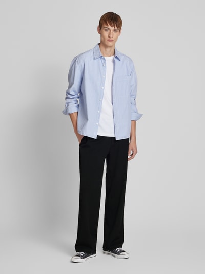 EIGHTYFIVE Straight Leg Bundfaltenhose mit Reißverschlusstaschen Black 1
