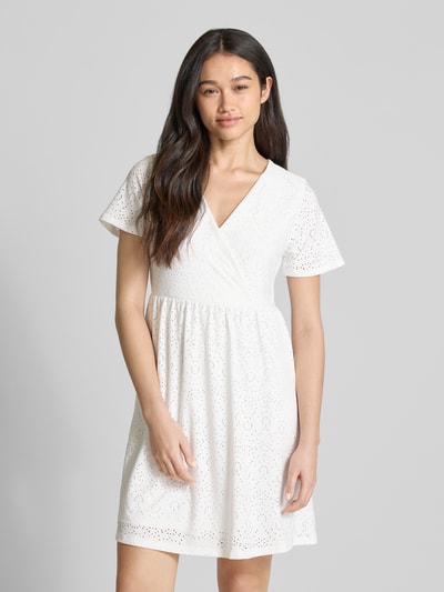Pieces Tailliertes Minikleid mit Ausbrenner-Effekt Modell 'ABBY' Offwhite 4