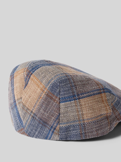 Produktfoto, Schiebermütze aus Leinen-Baumwoll-Mix von Müller Headwear mit Gitterkaro-Muster, verstärkter Schirm, beige und blaue Töne, grobe Textur