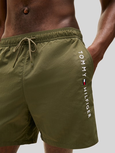 Tommy Hilfiger Badehose mit Label Print Oliv 3