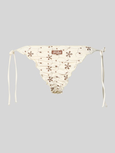 Produktfoto, Bikini-Hose mit floralem Allover-Stitching Modell 'MIAMI' von MC2 Saint Barth, kremowy materiał, delikatna tekstura, krój slim fit