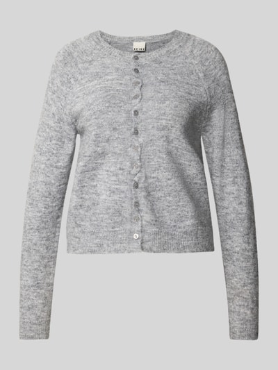 Produktfoto, Regular Fit Strickjacke aus Woll-Mix Modell 'SAGE' von ICHI, jasnoszary, mieszanka wełny z dodatkiem alpaki, krój regular fit, listwa guzikowa na całej długości, krój z długim rękawem, prążkowane wykończenia, długość tyłu w rozmiarze S 52 cm, długość rękawów w rozmiarze S 70 cm