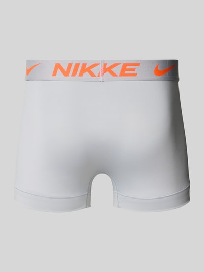 Produktfoto, Micro Trunks im 3er-Pack mit Logo-Bund von Nike, weißer Material-Mix mit Stretch-Anteil, Elastischer-Logo-Bund, Logo-Print, Körpernaher-Schnitt, 3er-Pack für Herren