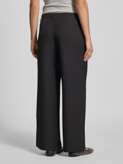 Gina Tricot Wide Fit Stoffhose mit Bundfalten Black 5
