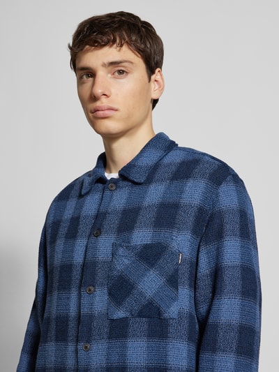 REVIEW Karohemd in verkürztem Schnitt mit Brusttasche Marine 3